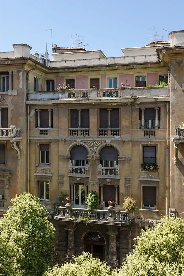 ** Guest house Bea Suites Luxury Rooms Rome Italy